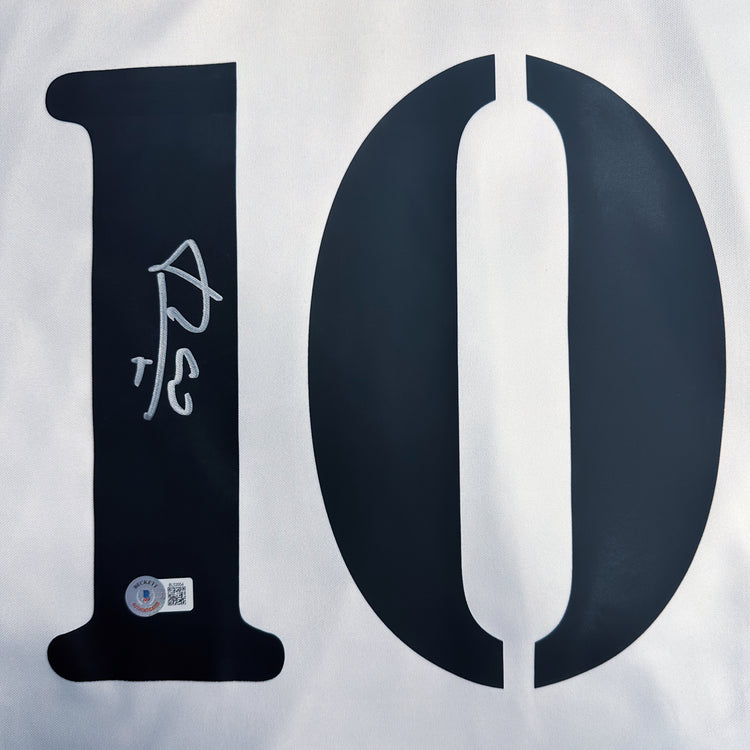 LUIS FIGO SIGNED 2001 REAL MADRID HOME SOCCER JERSEY #10 - Sports Trading Cards UK