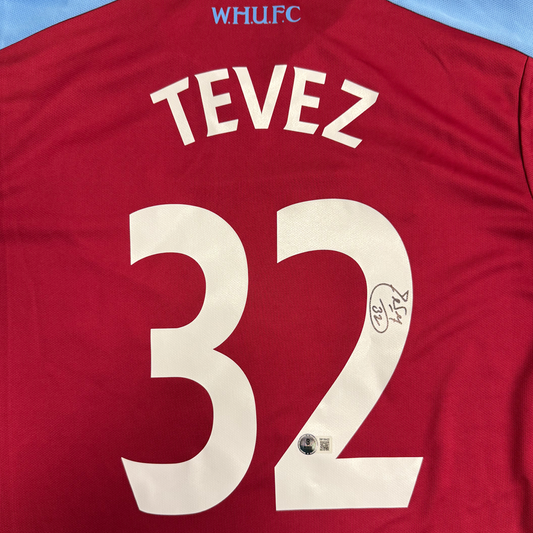 Carlos Tevez Signed West Ham Jersey