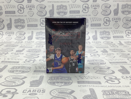 2025-26 Topps Signature Class Basketball Blaster Box - Sports Trading Cards UK