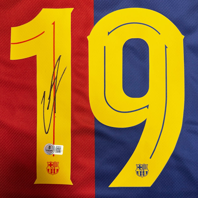 LAMINE YAMAL SIGNED FC BARCELONA HOME SOCCER JERSEY #19