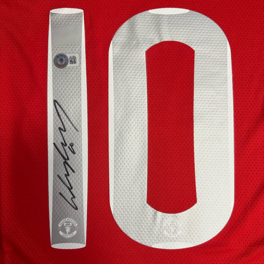 WAYNE ROONEY SIGNED MANCHESTER UNITED UCL FINAL SOCCER JERSEY #10 – BECKETT COA